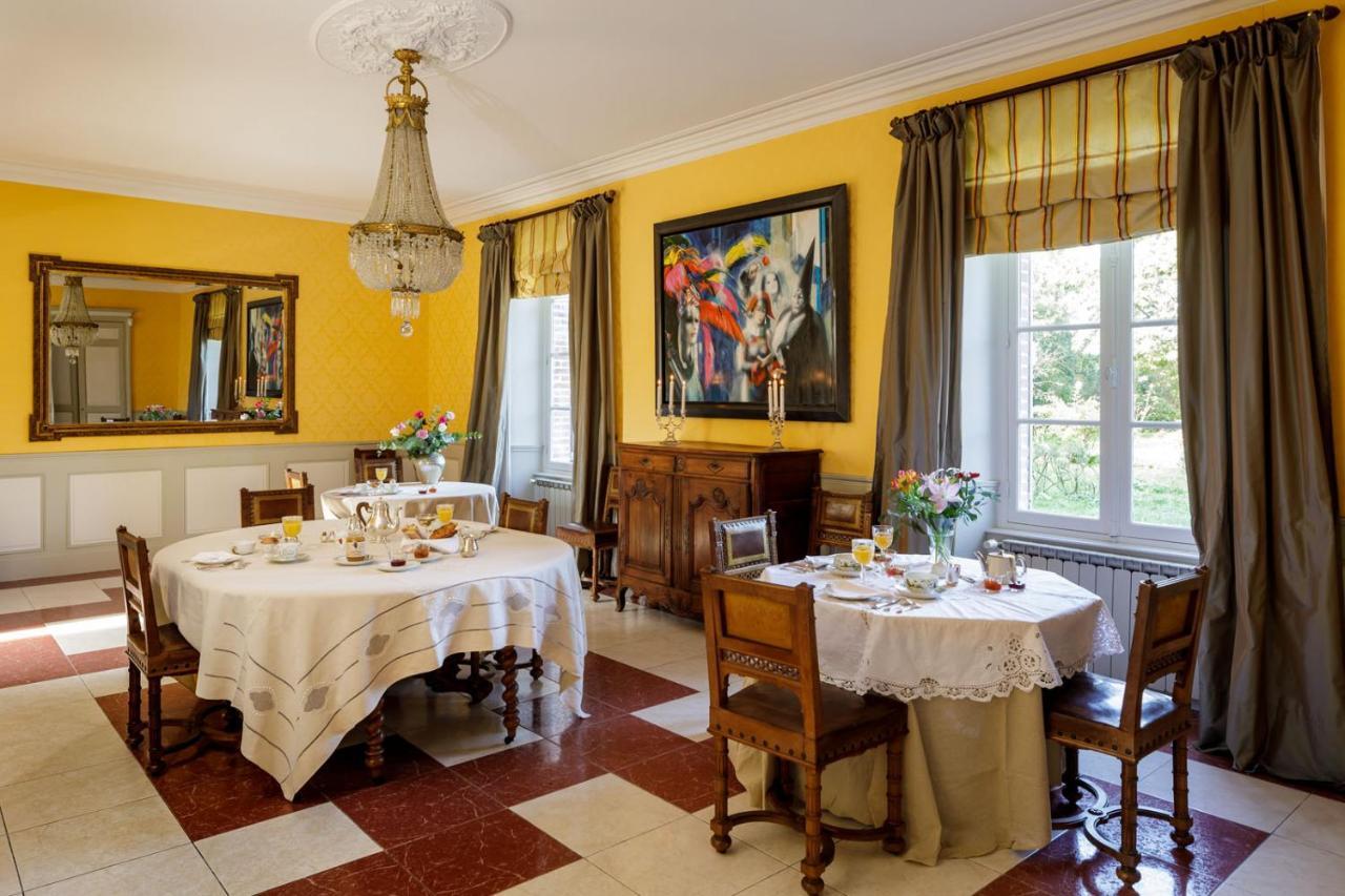 Manoir De Bel Ebat Hotel Crossac Kültér fotó